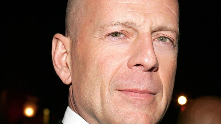 penis bruce willis