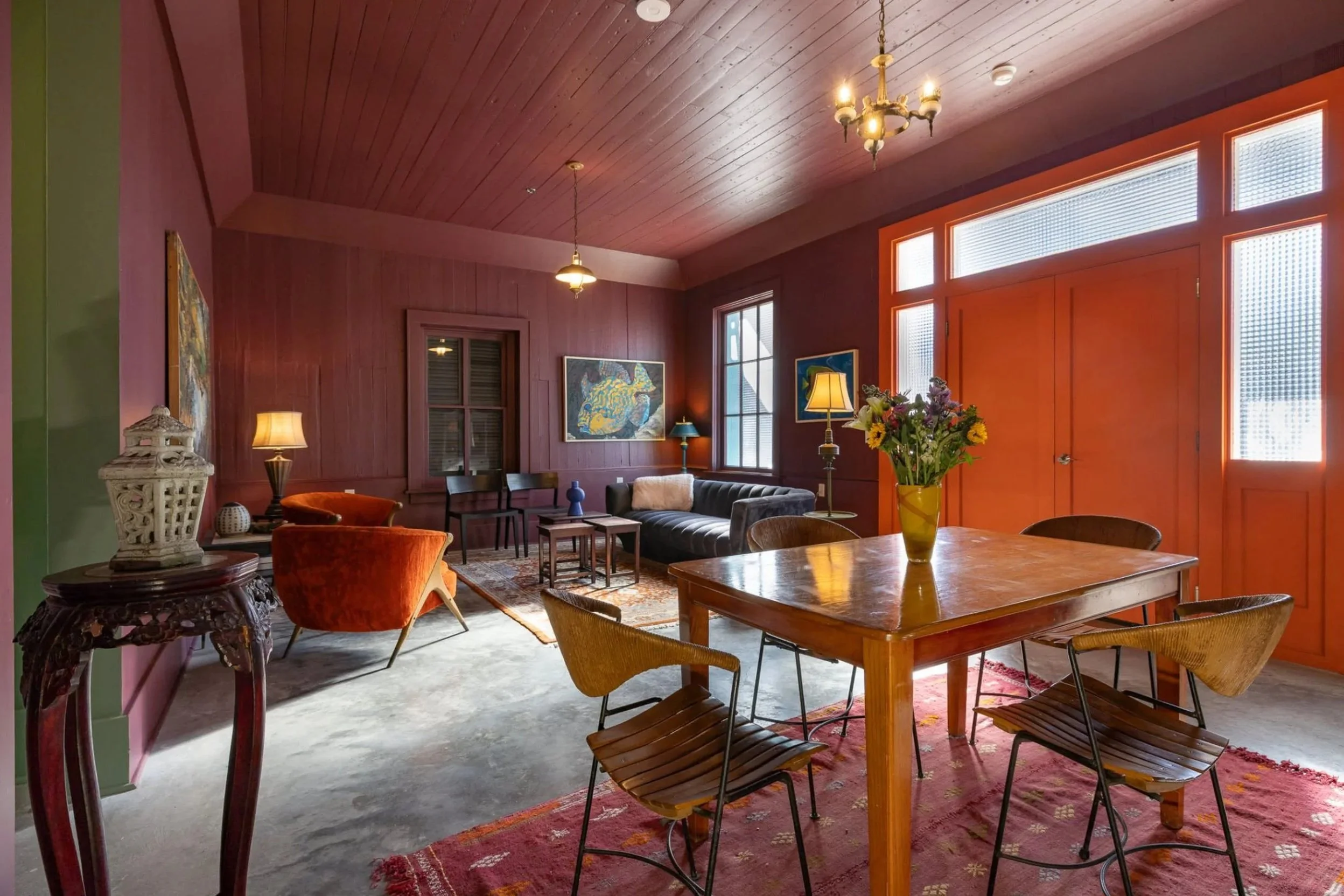 527 Elysian Fields Avenue – Hotel Pompadour 