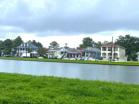 Moss Street Corridor