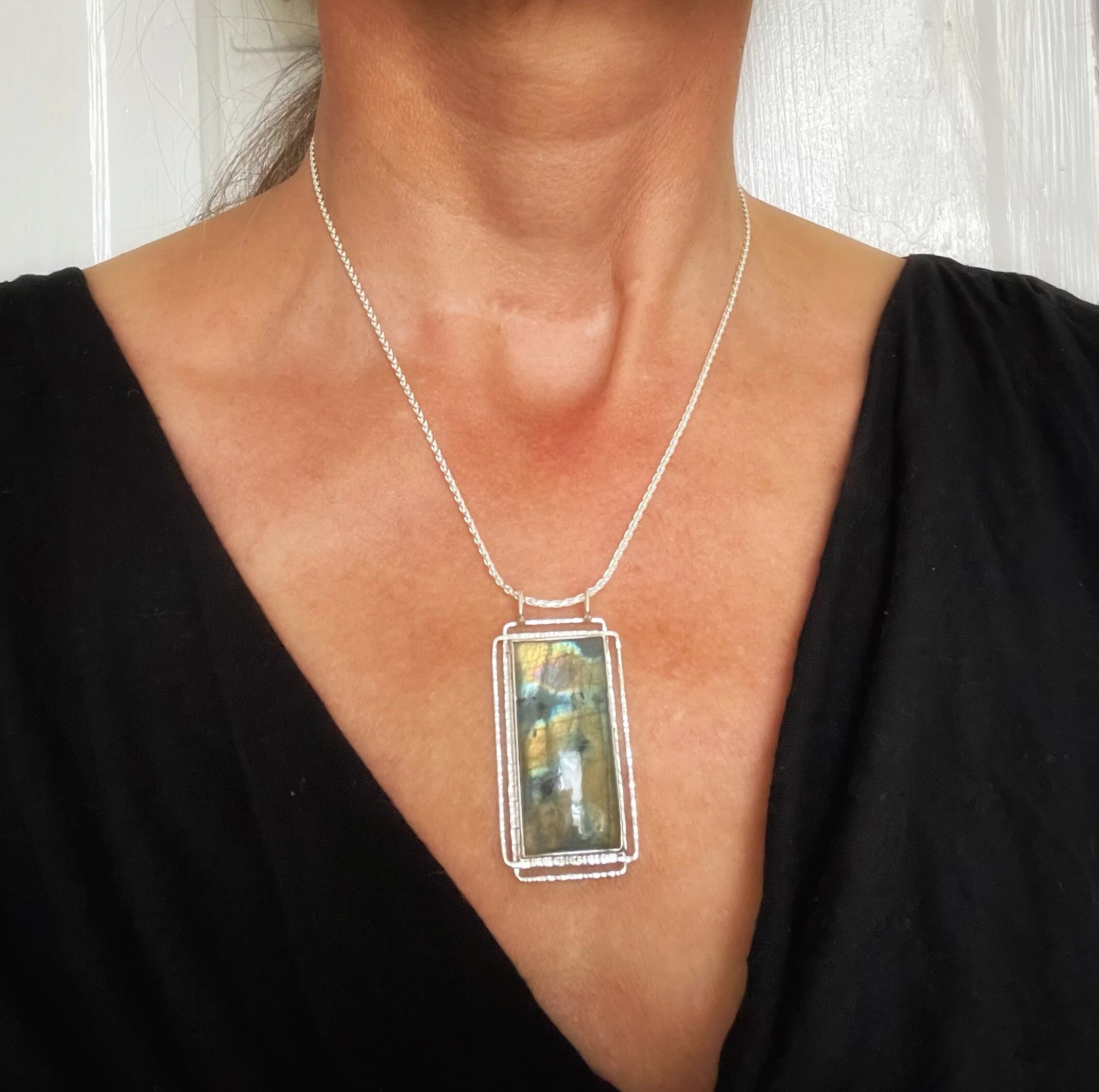 22A4DC1B-FF0B-4FA3-8DBC-071814ADAE0A