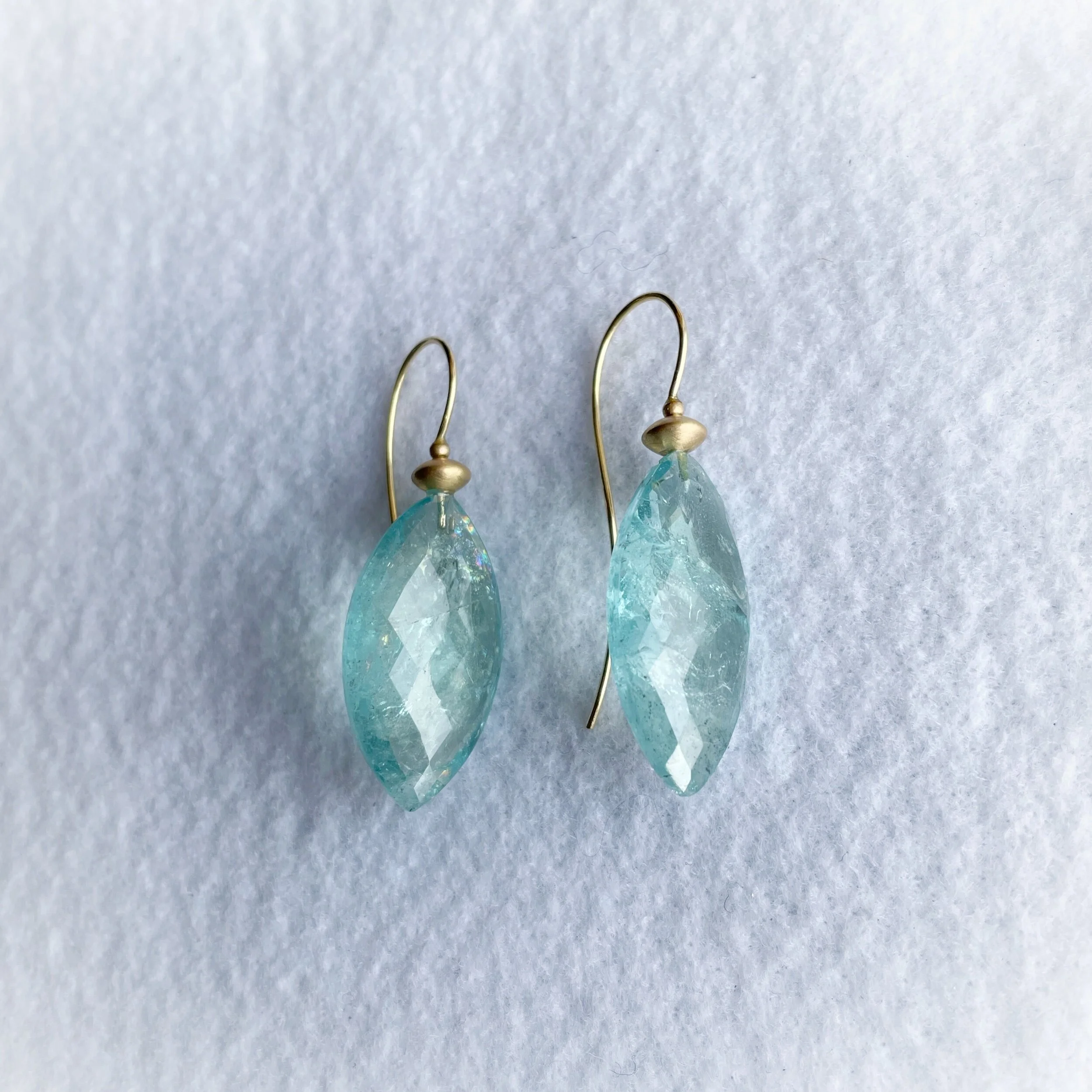 BB981943-6E2D-472F-92DC-8CA64667BCA6