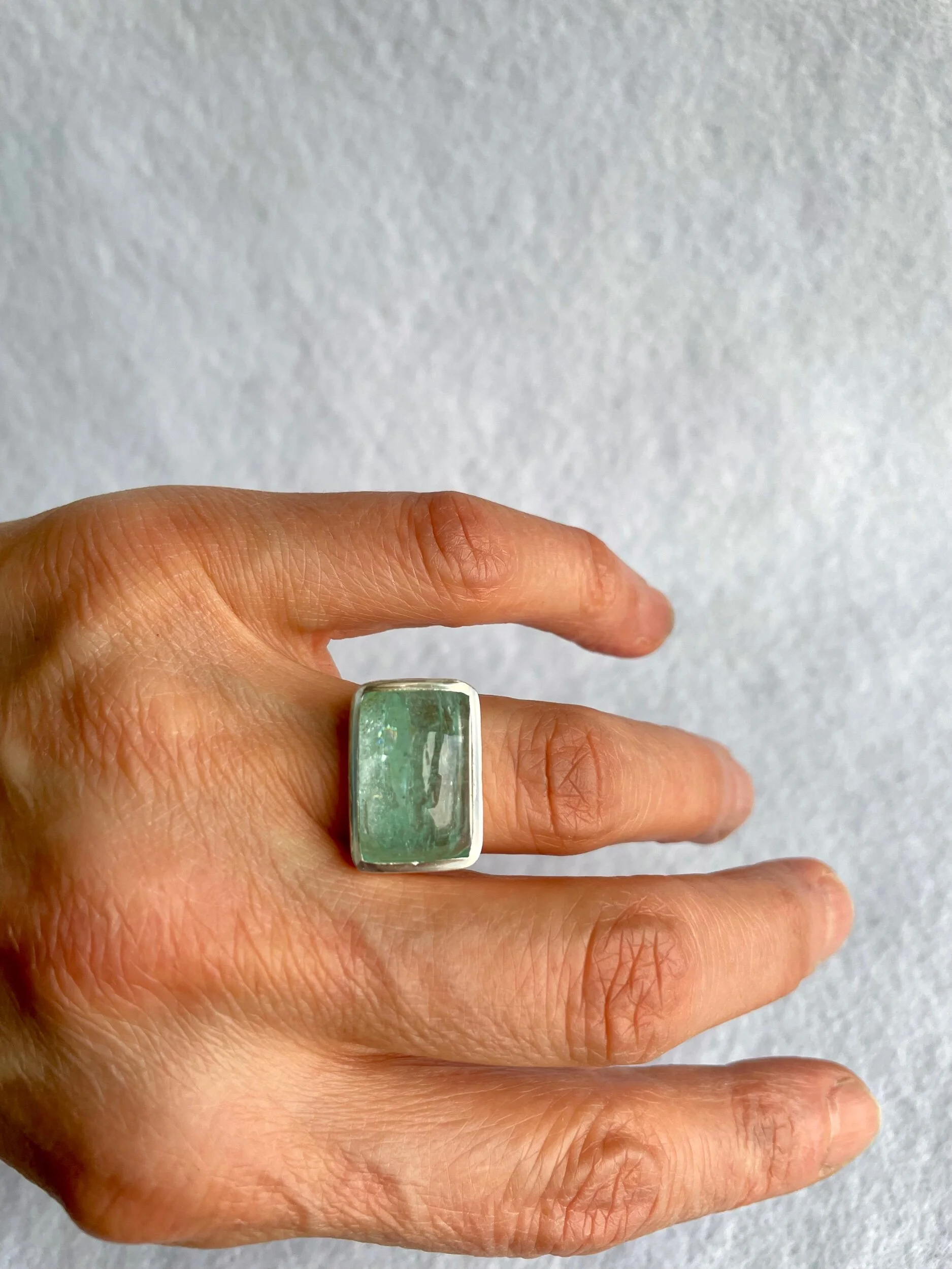 16701DFA-4DD9-47FC-B3C7-F203ED0C4933