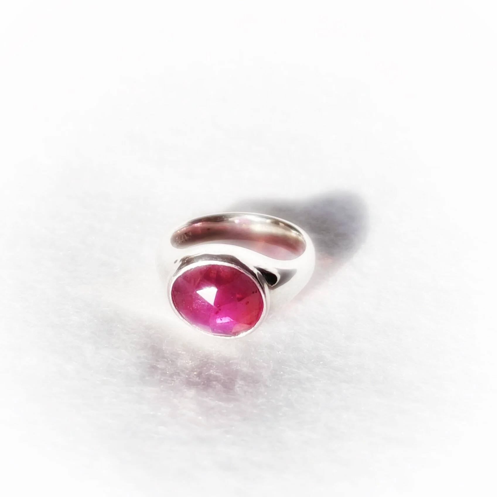 5EAE6031-233B-490E-90CA-729B8D9BAC9C