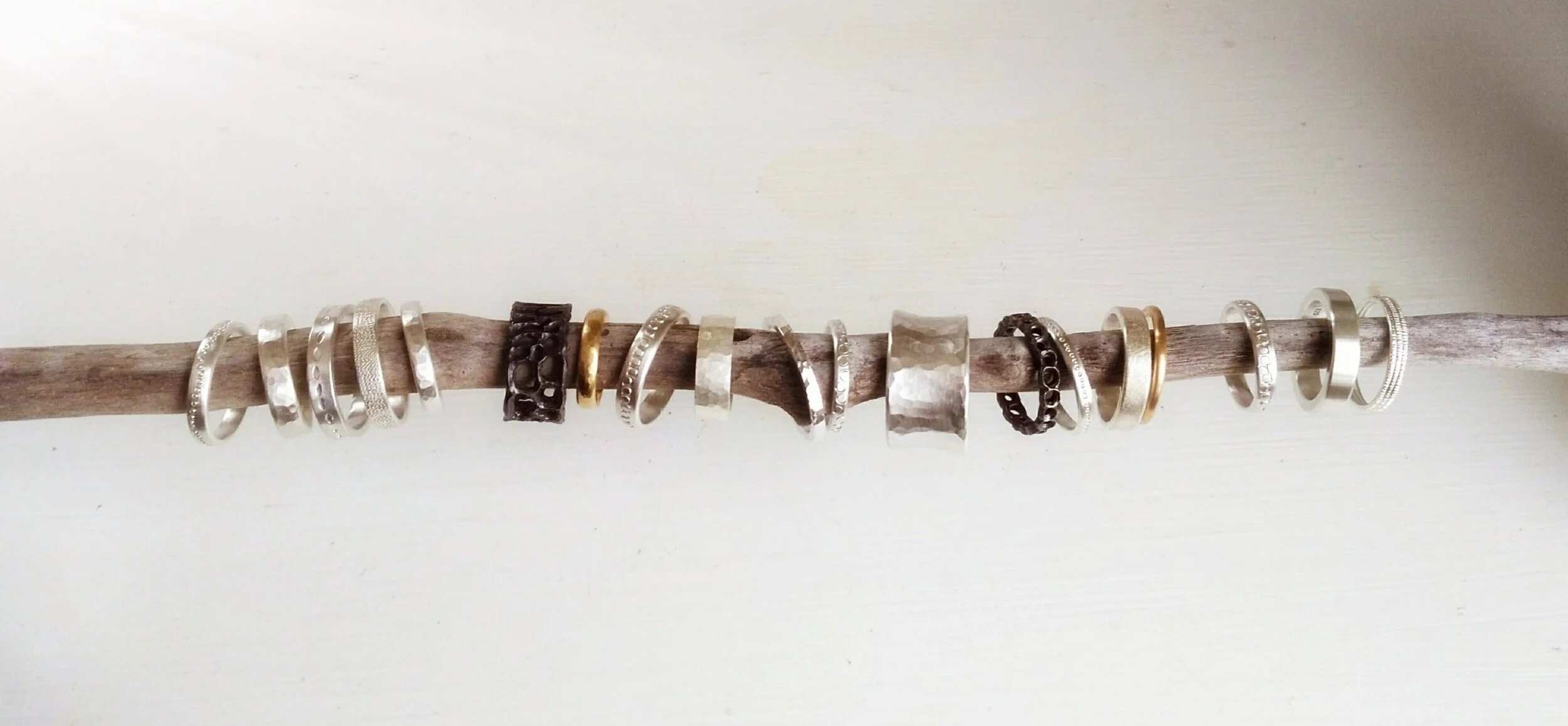 232F7A09-0704-47AA-832E-312420F51EAD