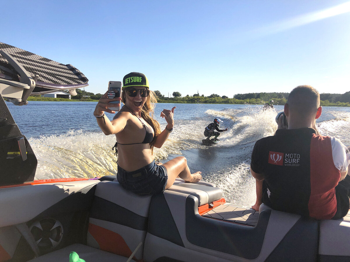 Resize-Airbnb-Florida-JetSurf-USA-On-Boat-Fun-Action-Shoot-Hot-Girl-Trucker-Hat-Photographer-Clermont-Watersports-Complex.jpg