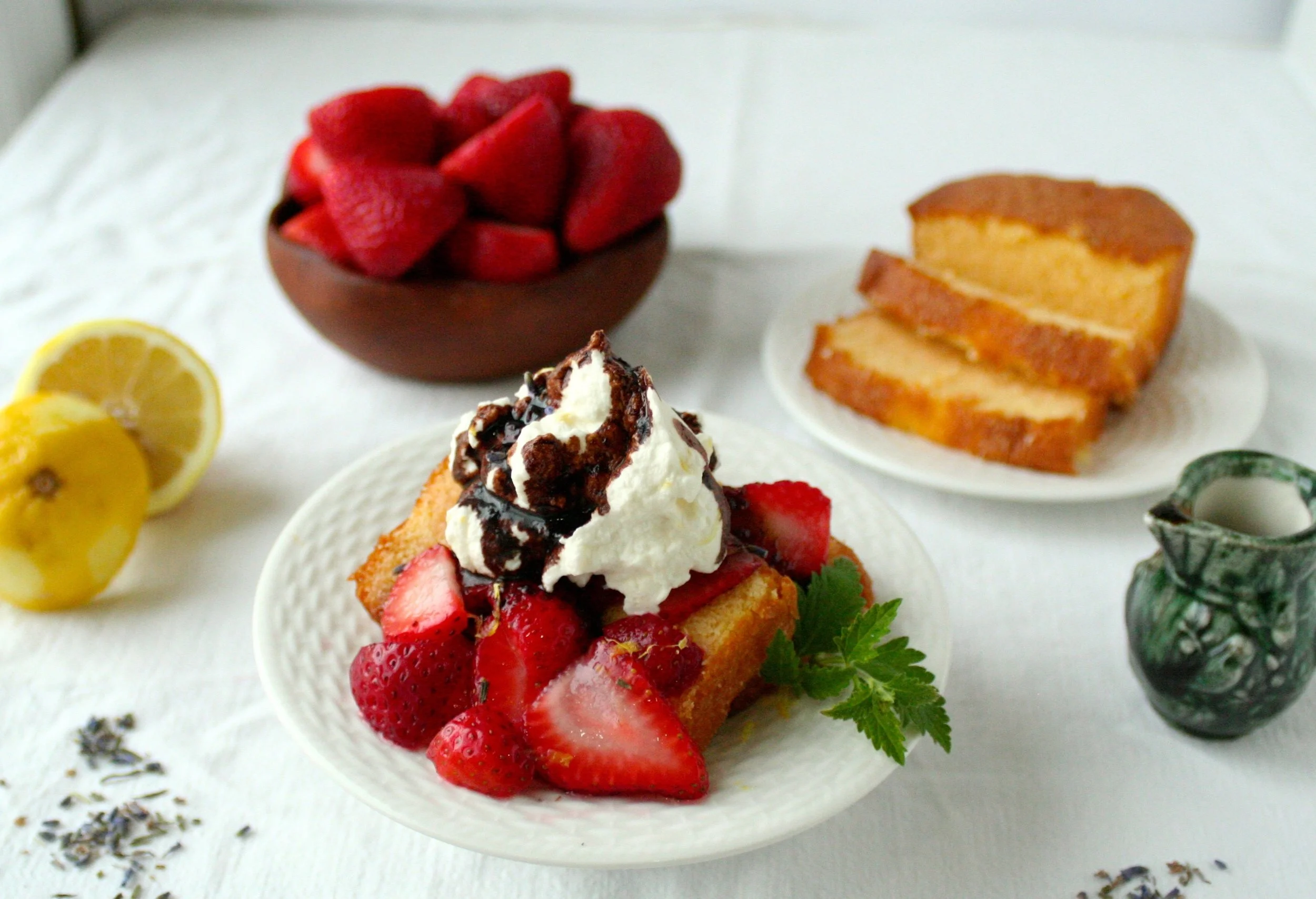 strawberry shortcake-eh voila landscape.jpg