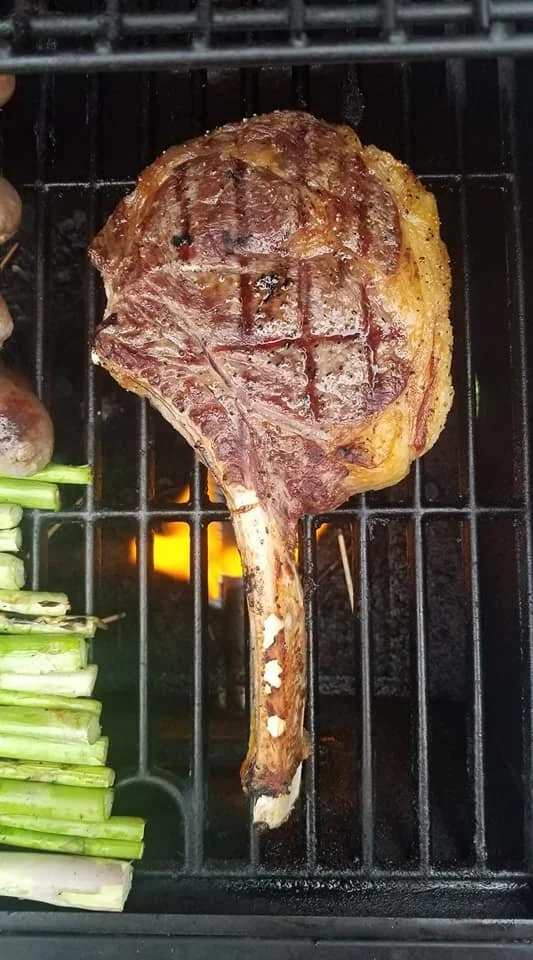 tomahawk cooked.jpg