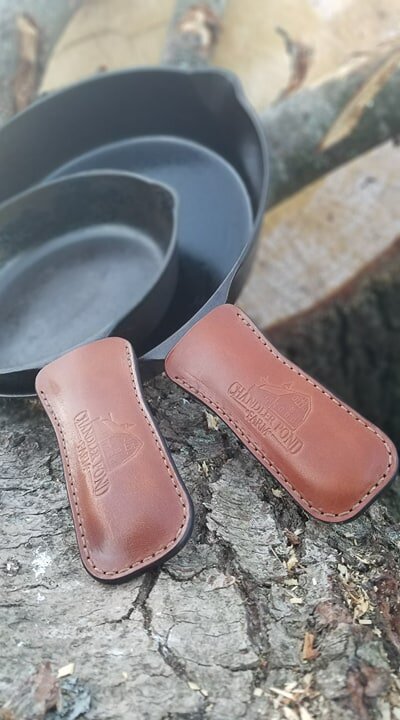 leather handle holders.jpg