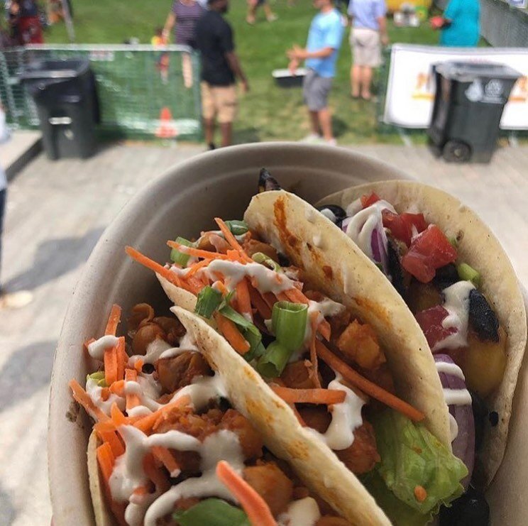 You need to eat to survive and we just so happen to have delicious food! It seems like the perfect match. Come feed yourself today @six_harbors_brewing_company which is where we will be from 12-8 pm. The clouds may be dropping some water but we&rsquo