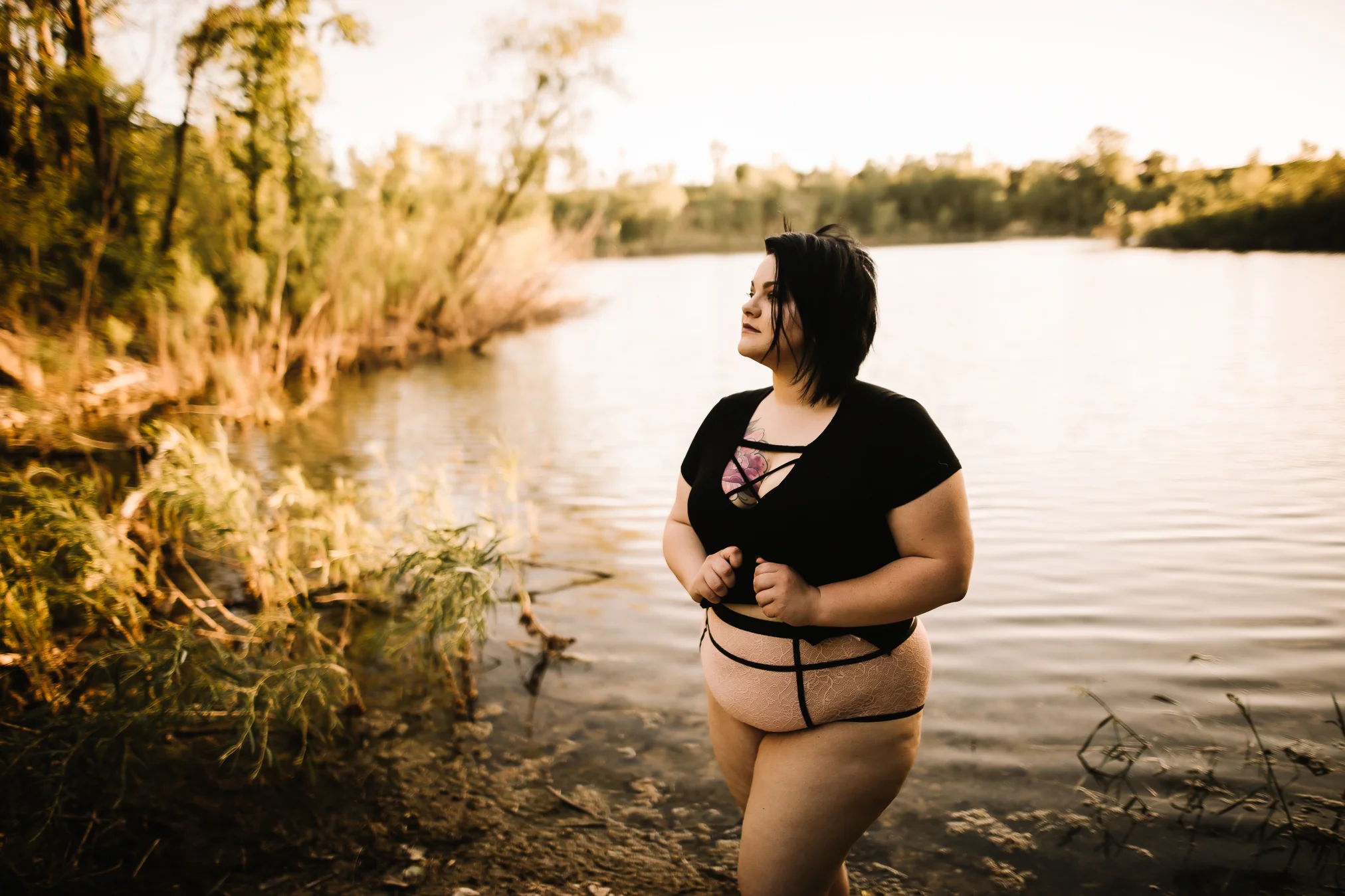CEDAR FALLS WATERLOO CEDAR VALLEY BOUDOIR PHOTOGRAPHER-15.jpg