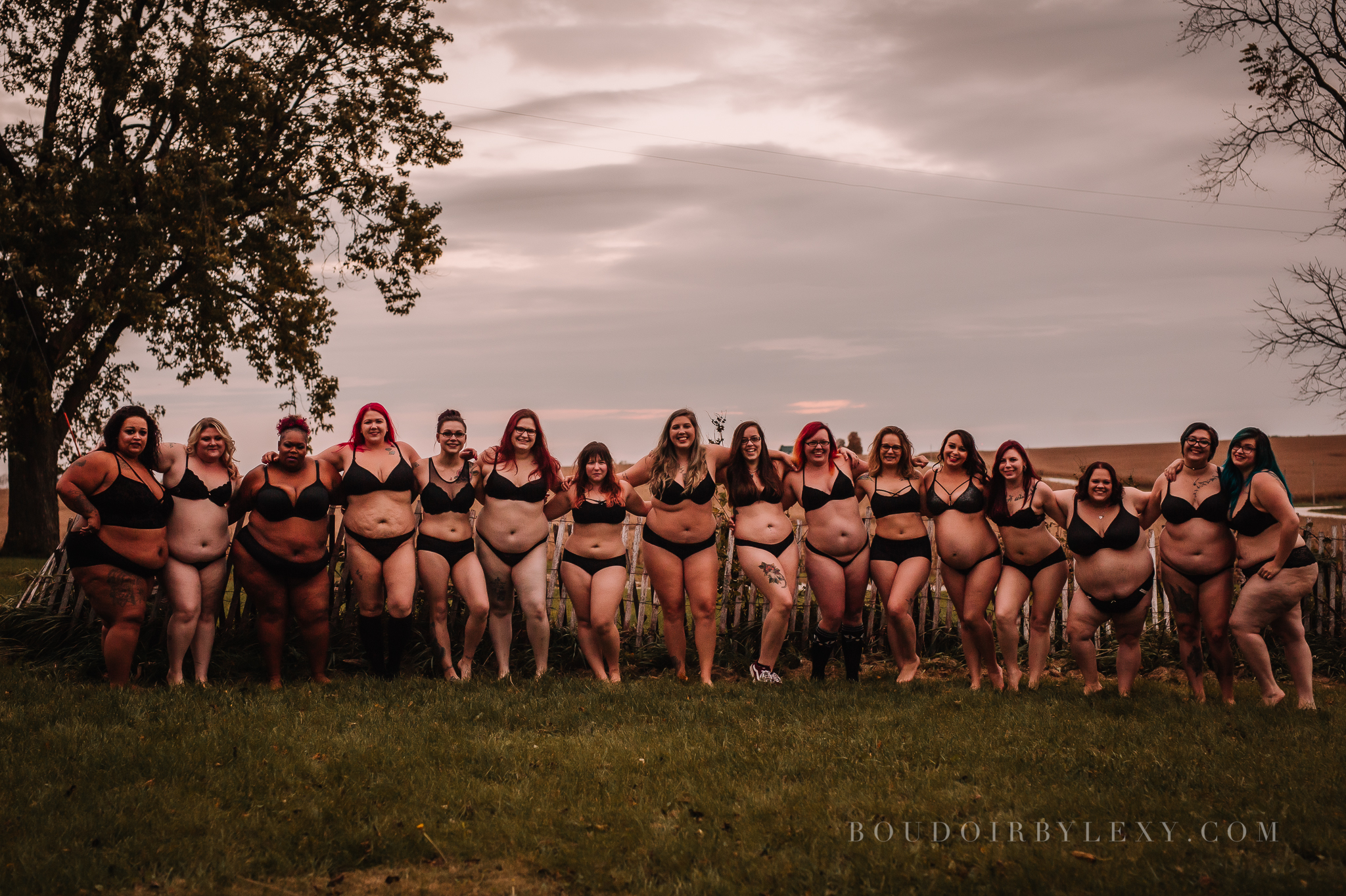 GROUP BOUDOIR SESSION BOUDOIR BY LEXY CEDAR FALLS IOWA-8.jpg