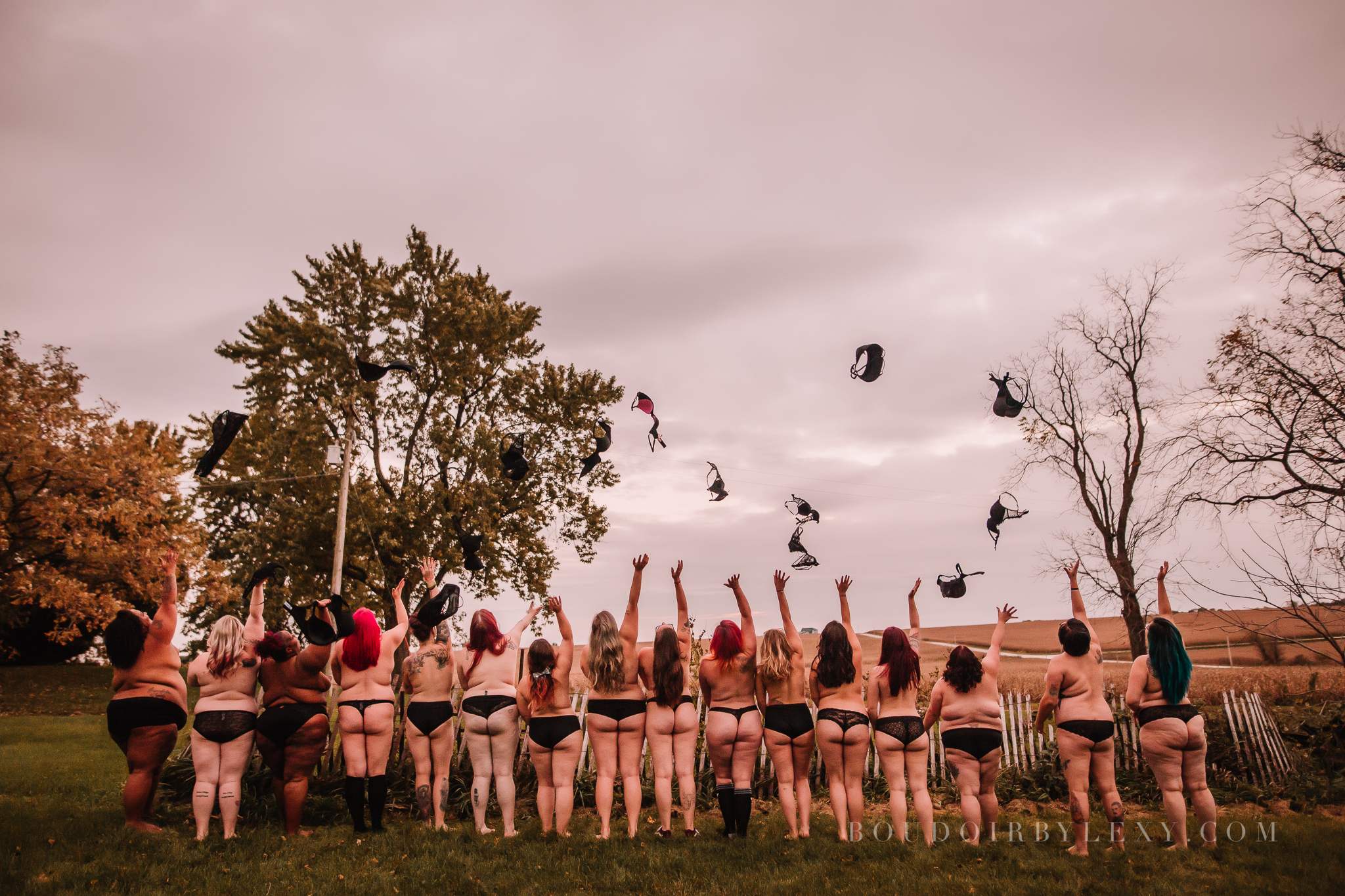 GROUP BOUDOIR SESSION BOUDOIR BY LEXY CEDAR FALLS IOWA-18.jpg