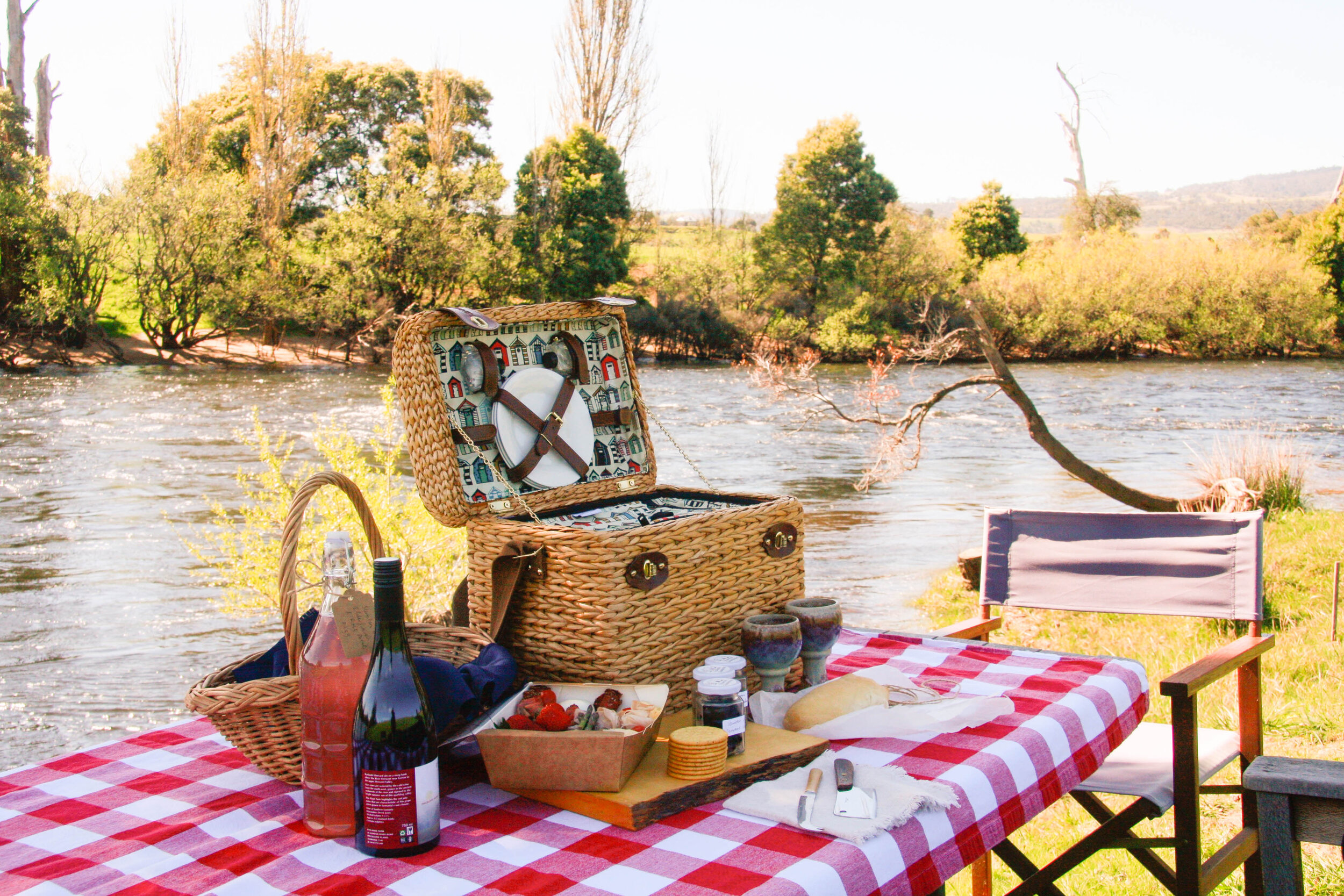 Stanton Farmhouse | River Derwent | Tasmanian food and wine