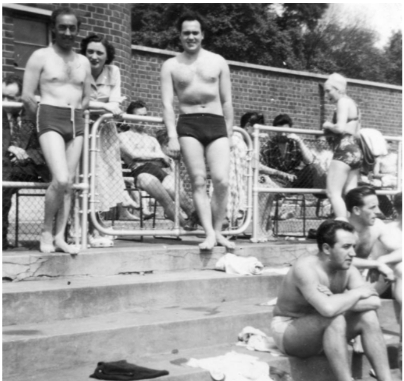 Boxers' Corner with Tom on the left 1946