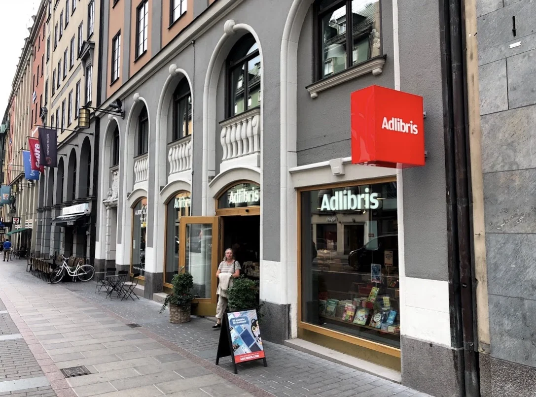 Adlibris