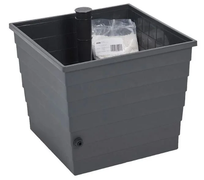 WaterUps Monument.JPG