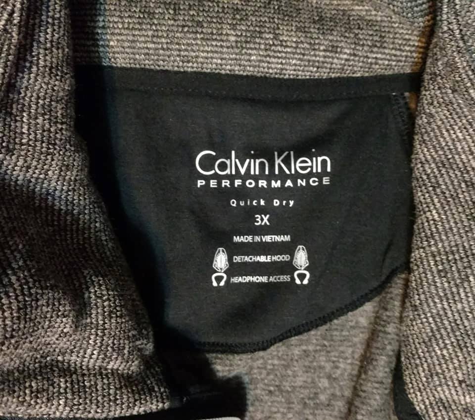 calvin klein performance jacket headphone access