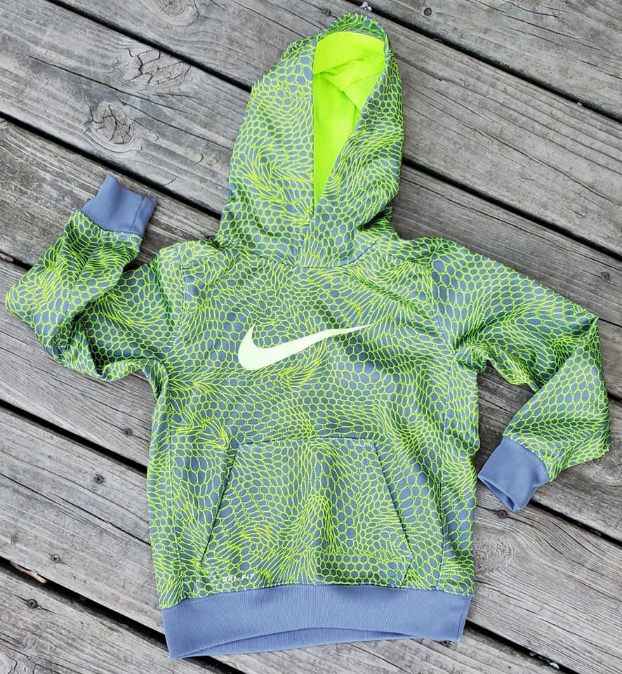 Nike Dri Fit Hoodie Sweatshirt - Boy's S