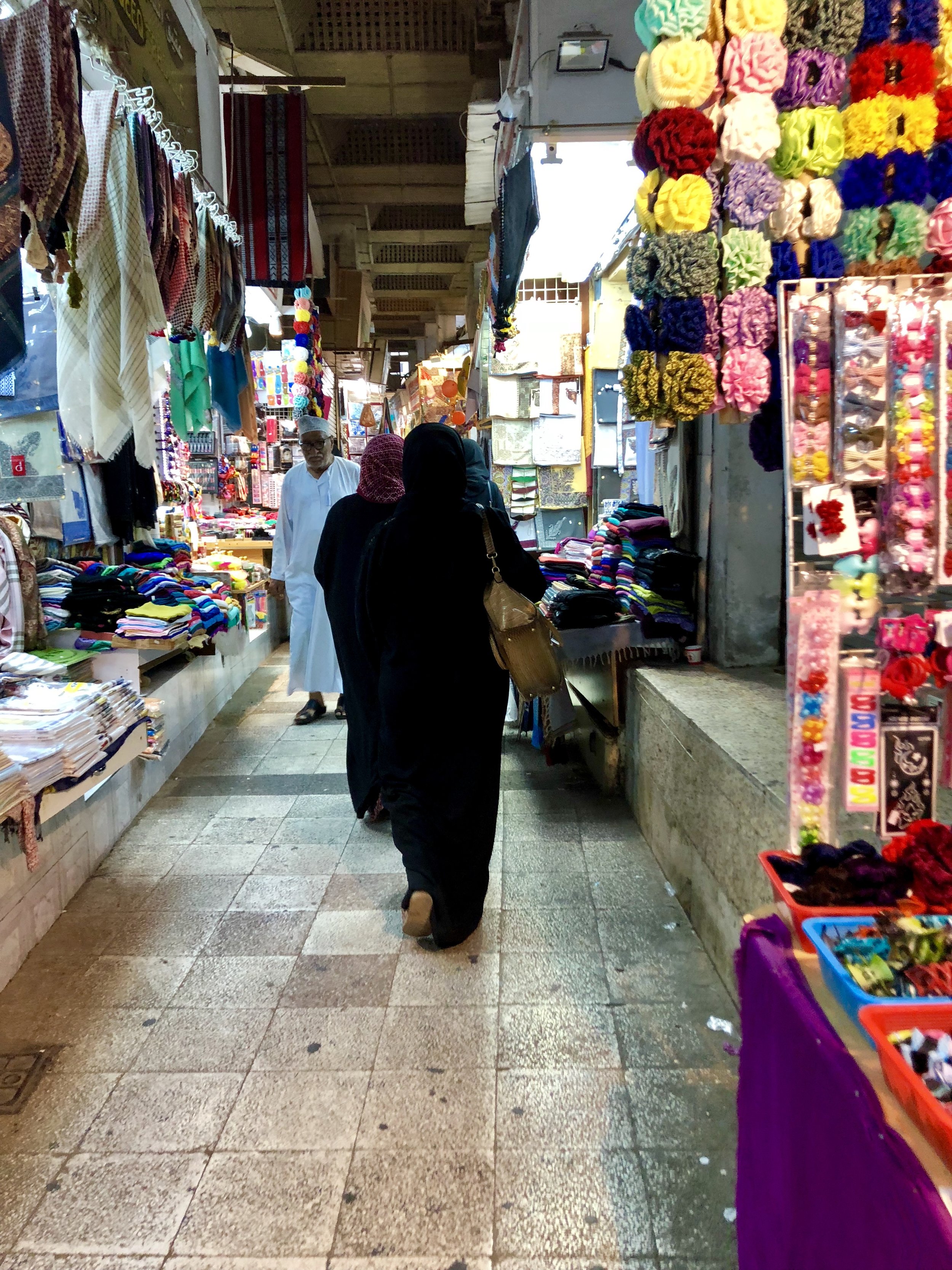  Tight corridor inside the souq 