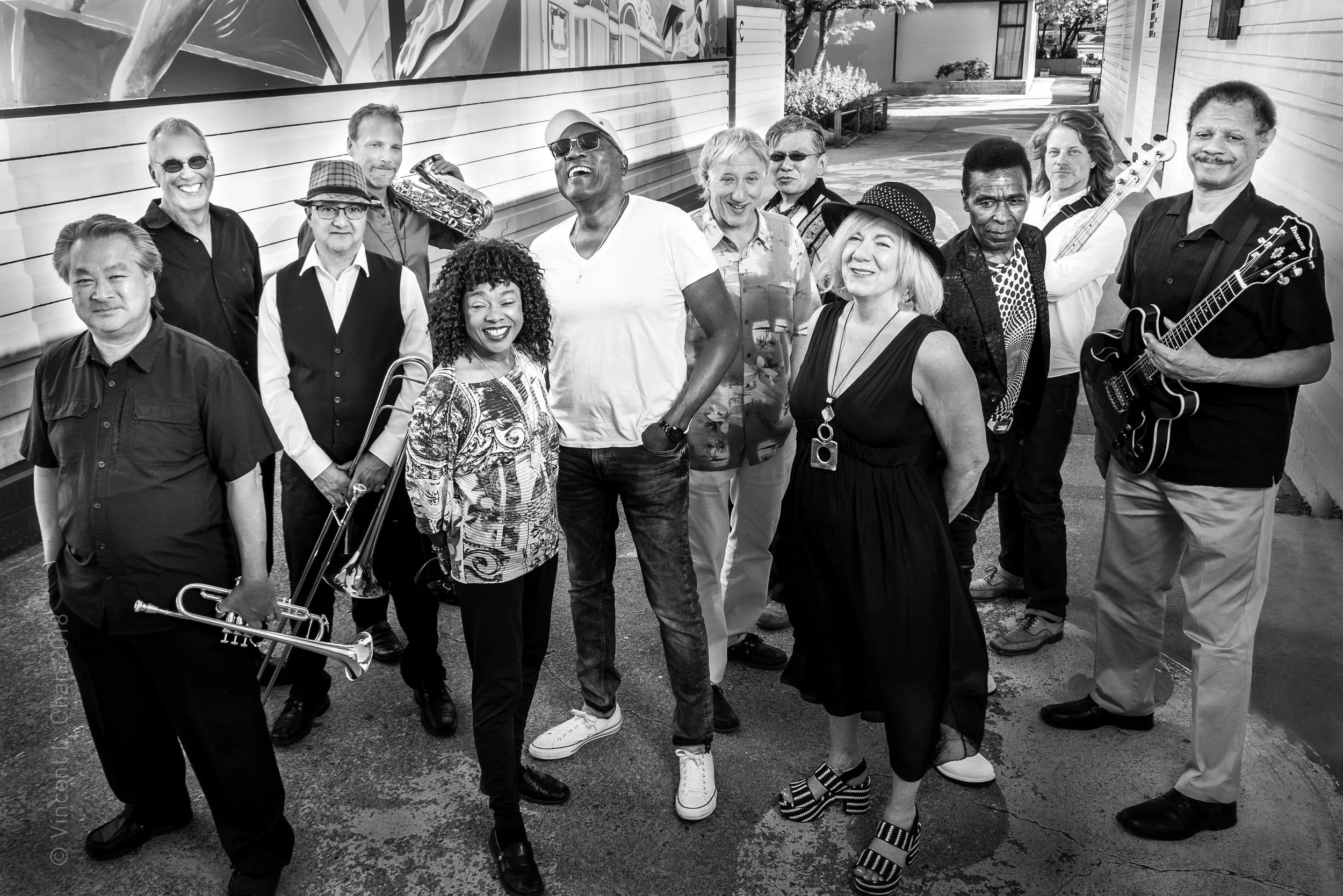 THE MOTOWN BAND , FEATURING: VOCALISTS DUTCH ROBINSON, KENTISH STEELE, CECILE LAROCHELLE & THEDDA MARIE. OLAF DESHEILD, GUITAR; DOUG LOUIE, PIANO; SAM SHOICHET, BASS; ROB NEUMANN, DRUMS. HORNS: HOWARD ANDERSON, SAX; DAVE QUINN, SAX; KEVIN LEE, TRUMPET; GREG FARRUGIA, TROMBONE.