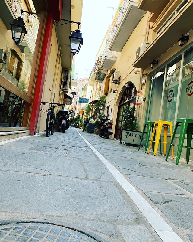 More alleys and streets of Greece. Today as I was walking down one of the alleys, I noticed doors opened into homes and in one an elderly woman was getting dressed.... literally I was “oh so sorry...” and walked faster! #alleys #greece #rethymnon #greekculture #streets #travel #exploreeverything #photodaily #beautifuldestinations #visitgreece #princesscruises