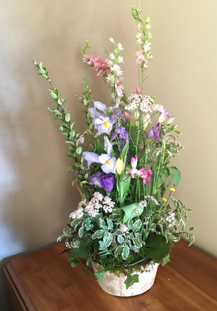 Spring Centerpiece Workshop - Wed. April 17th