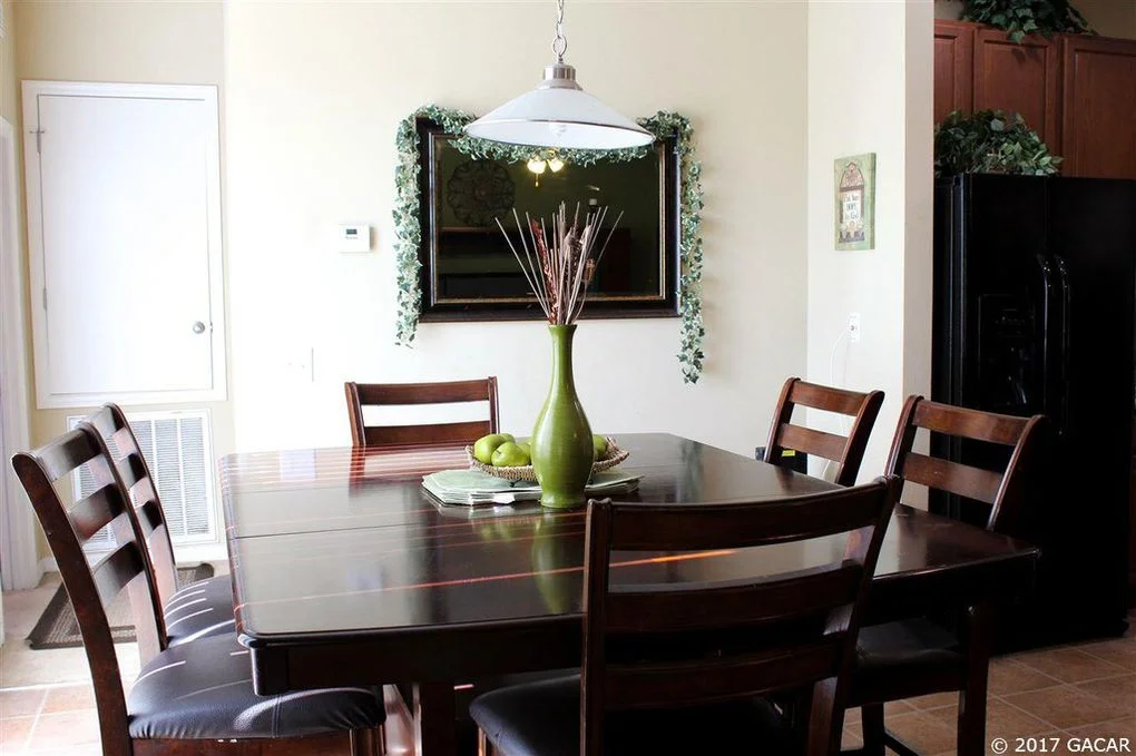 spacious home 1.jpg