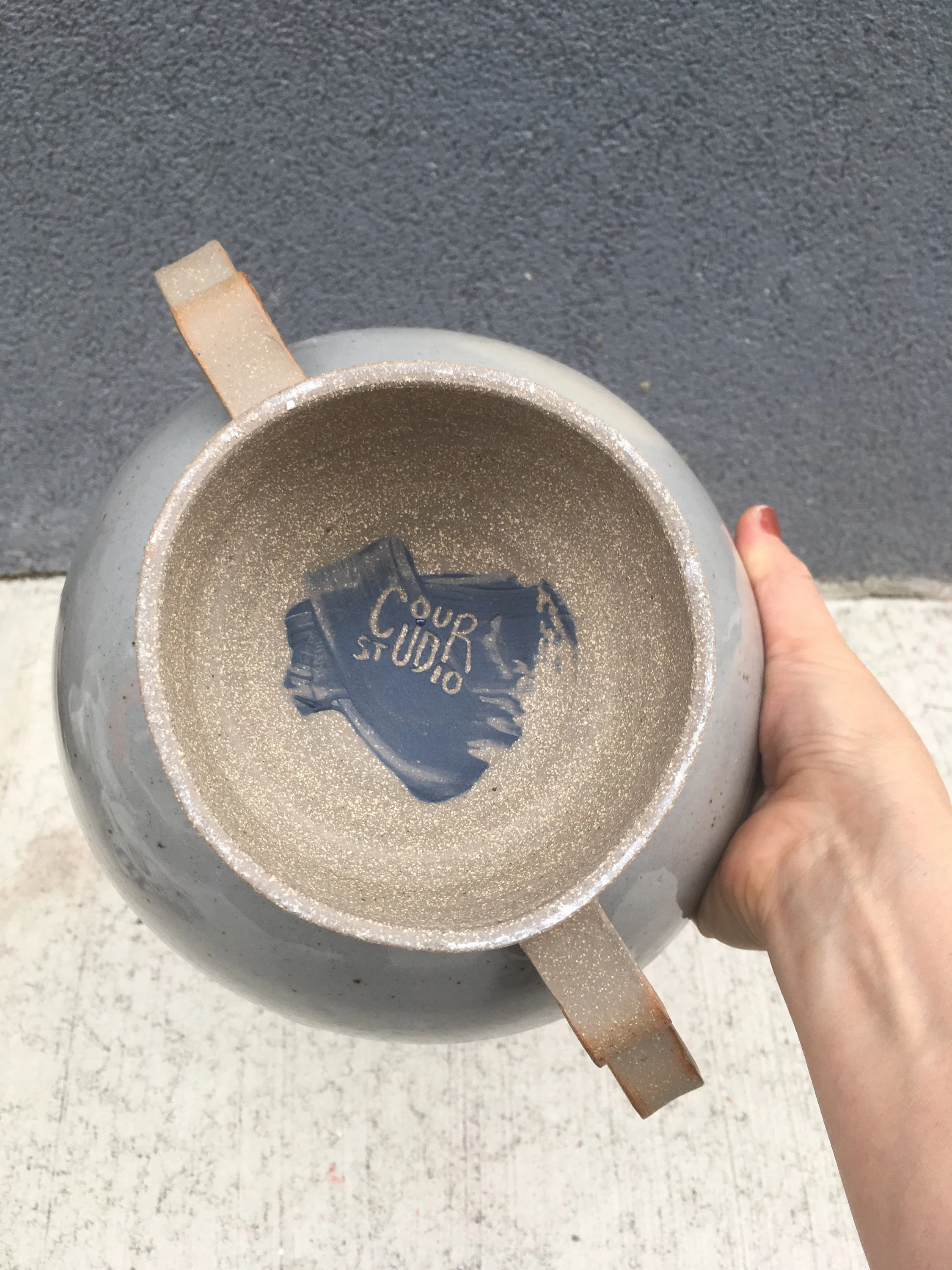 no 3 standing fruit bowl bottom.jpg