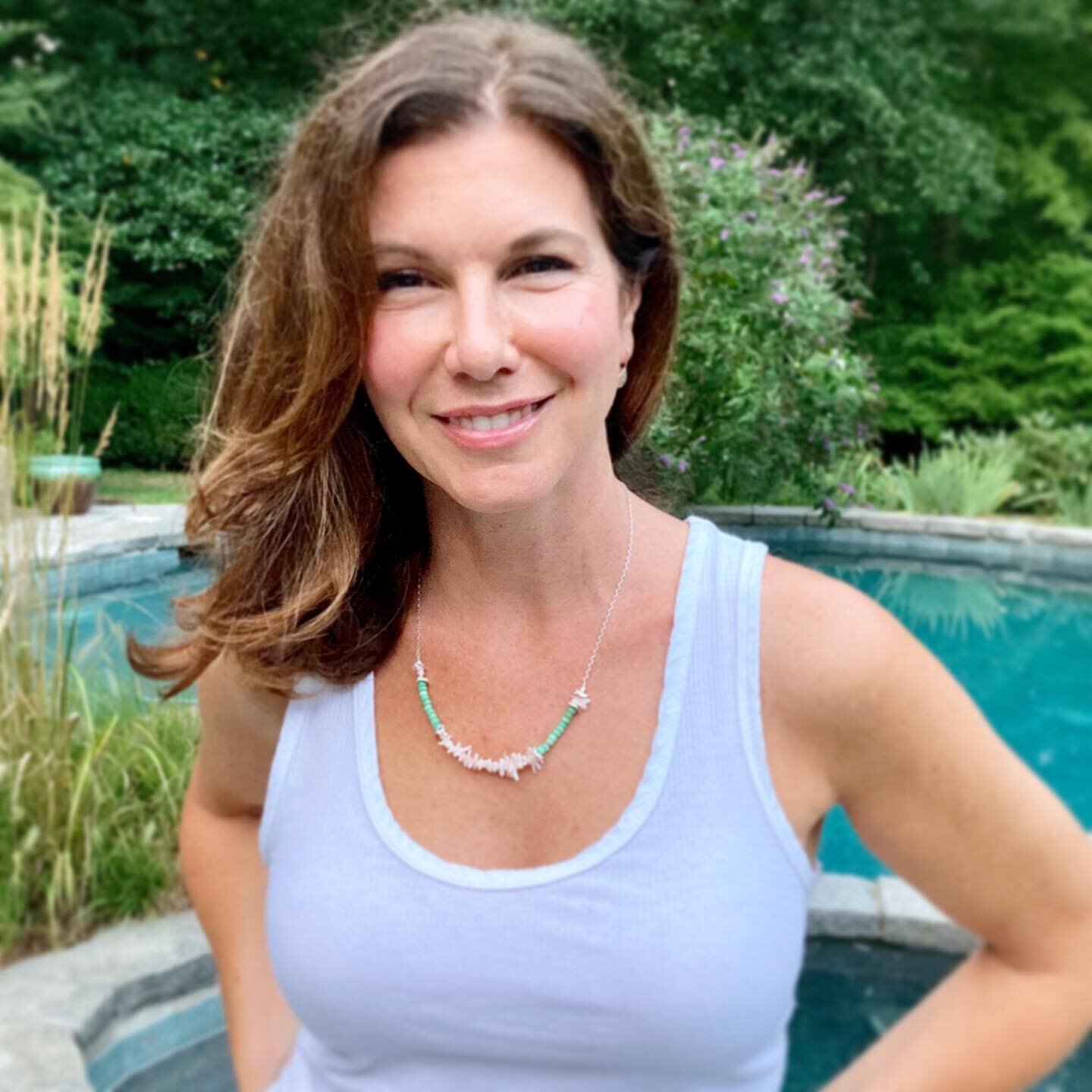 ✨
SUMMER STREET STUDIO PEONY COLLECTION 🌸 🍃 Each is hand made and one of a kind!
✨
The beautiful @hfthiel is wearing this joyfully bright necklace of chrysoprase, a symbol of happiness thought to help open communication, which is set off here with 