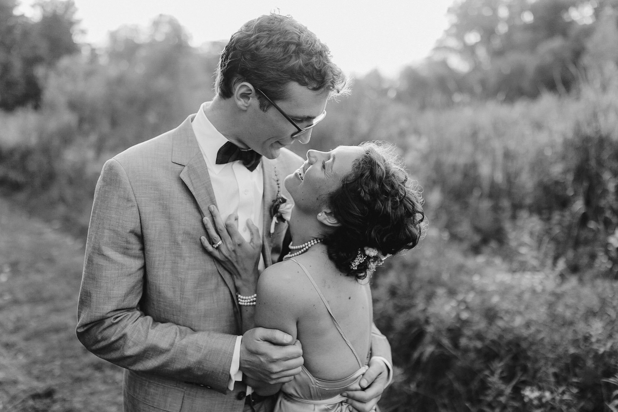 JillDeVriesPhotography-BackyardWedding-94.jpg