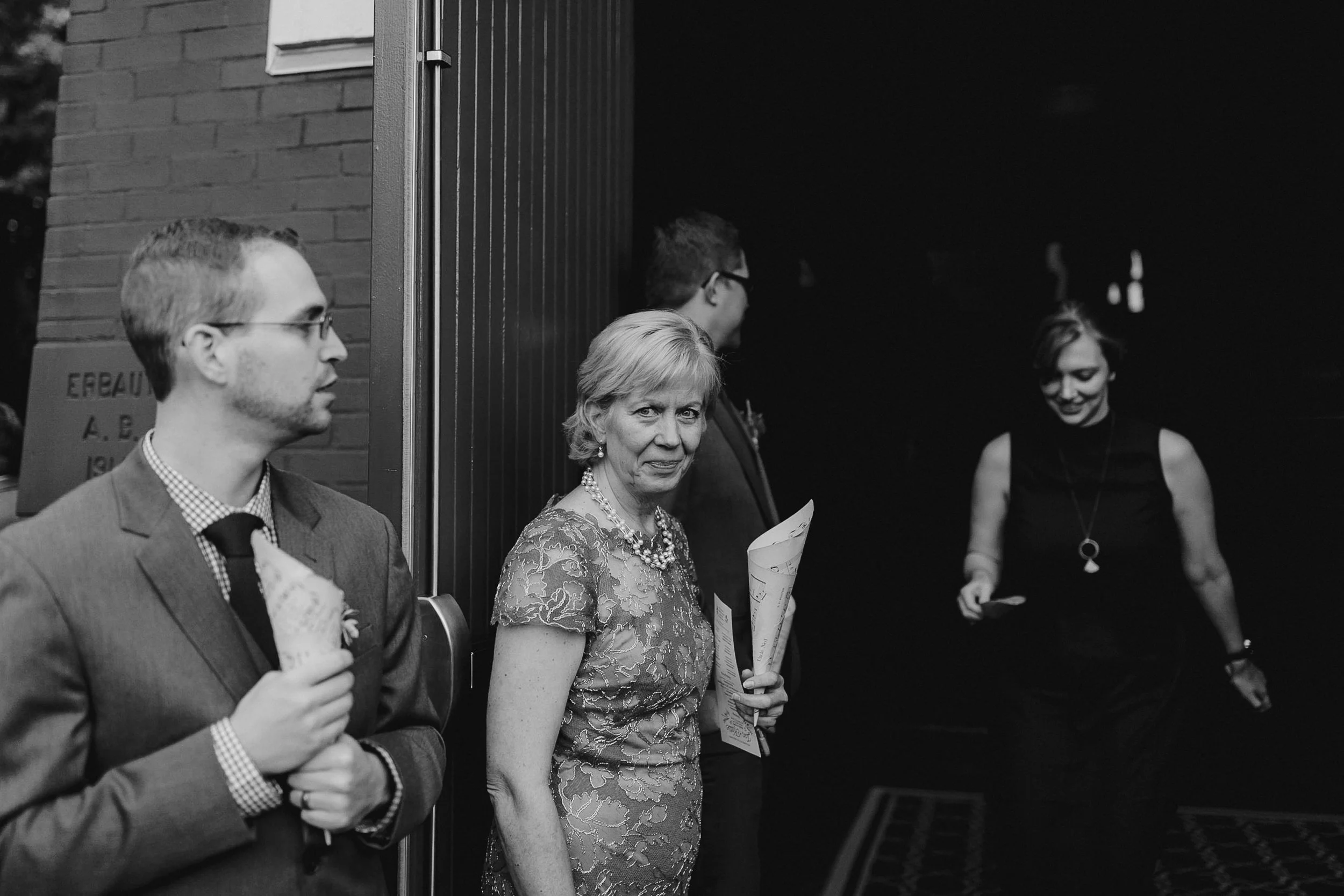 JillDeVries-PortlandWedding-71.jpg