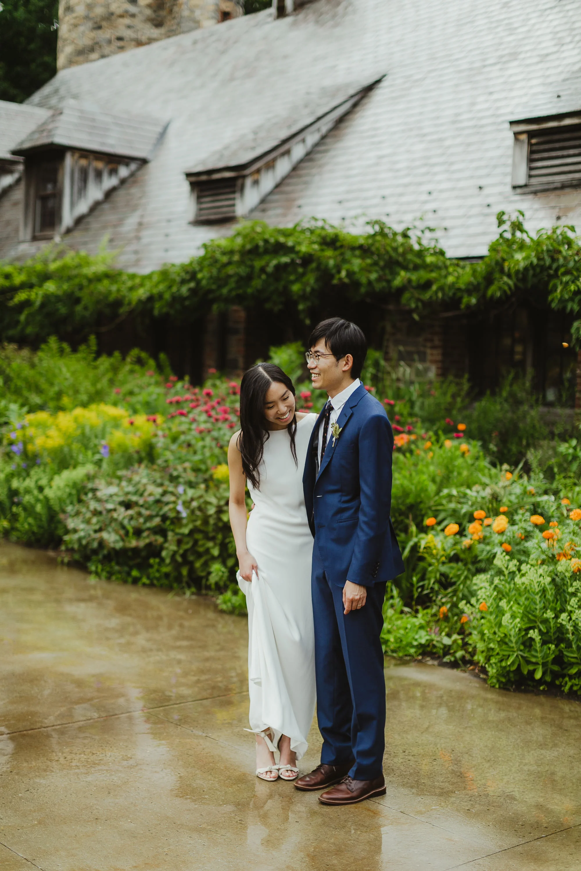 JillDeVriesPhotography-BlueHillWedding-23.jpg
