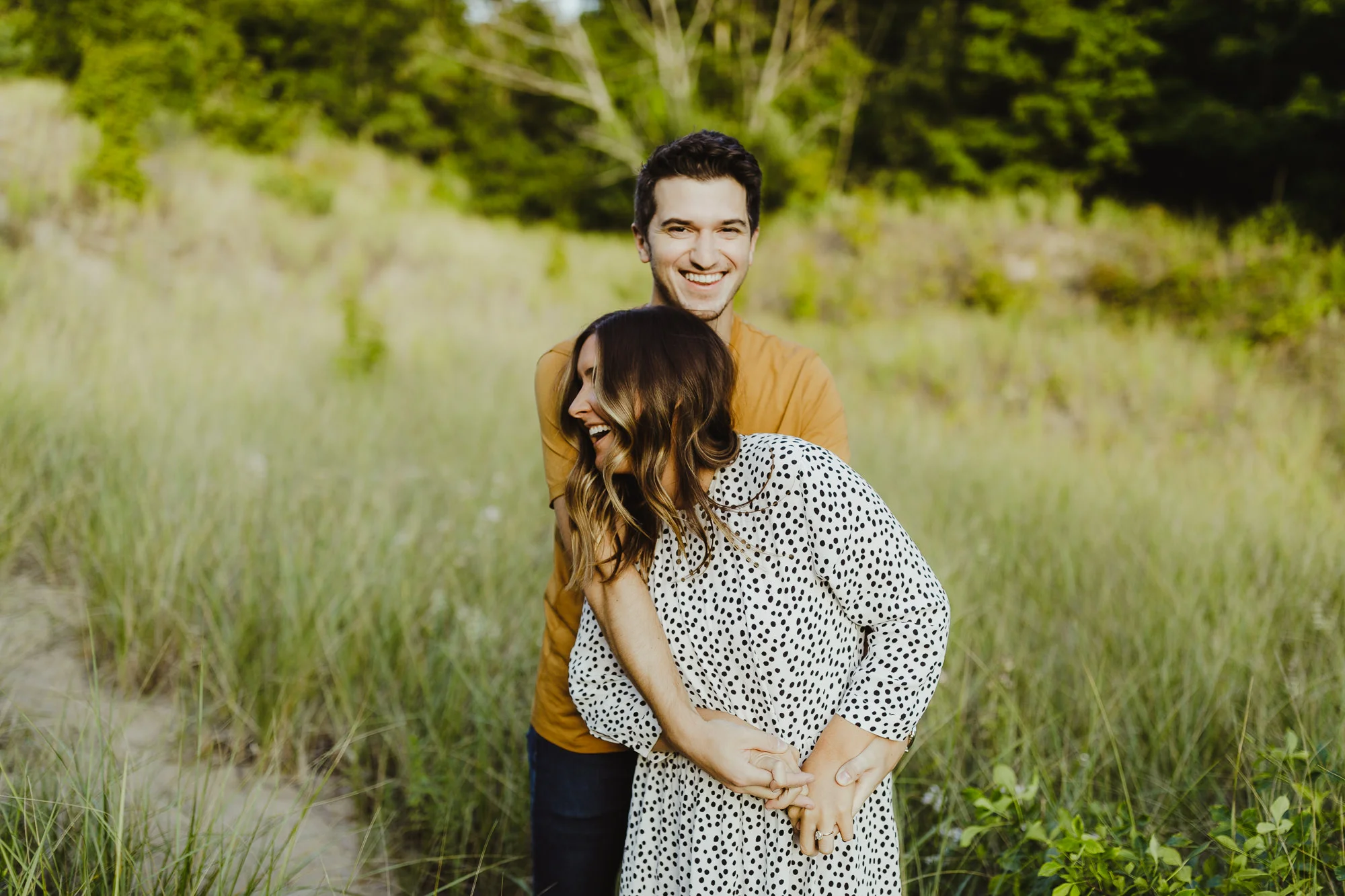 JillDeVriesPhotography-LakeMichiganEngagement-13.jpg