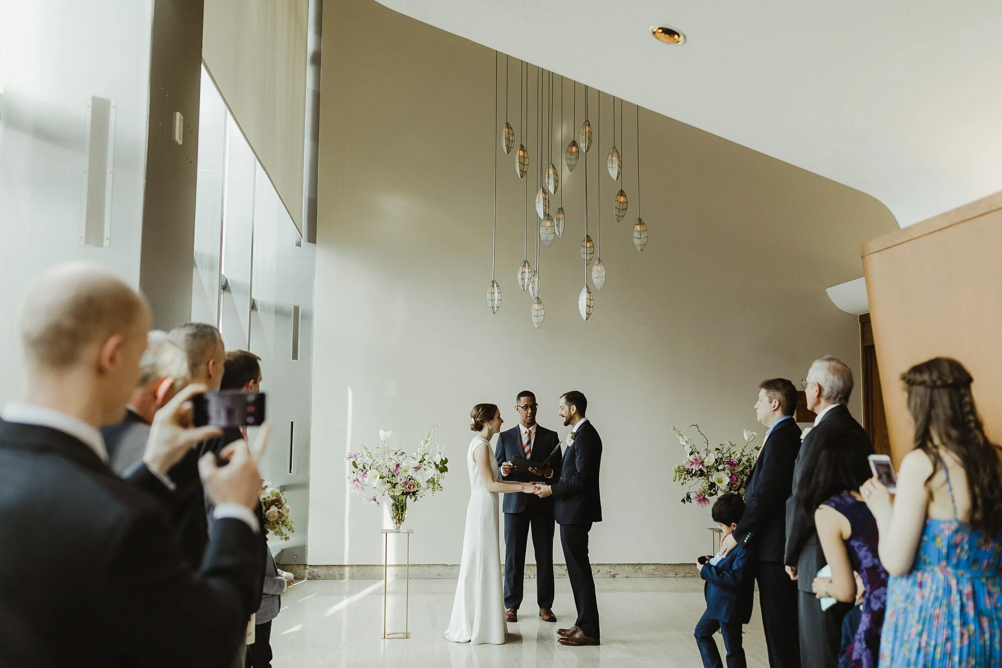 JillDeVriesPhotography-CityHallWedding-30.jpg
