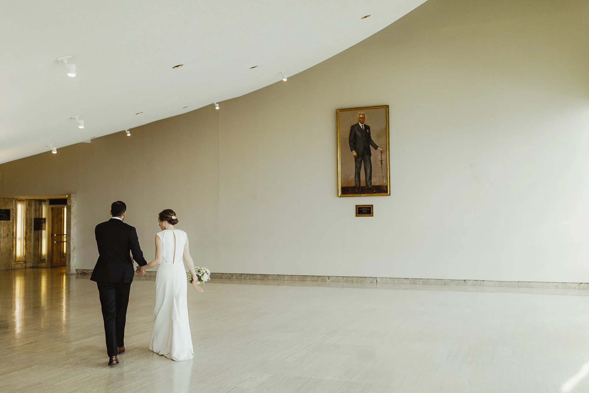 JillDeVriesPhotography-CityHallWedding-34.jpg