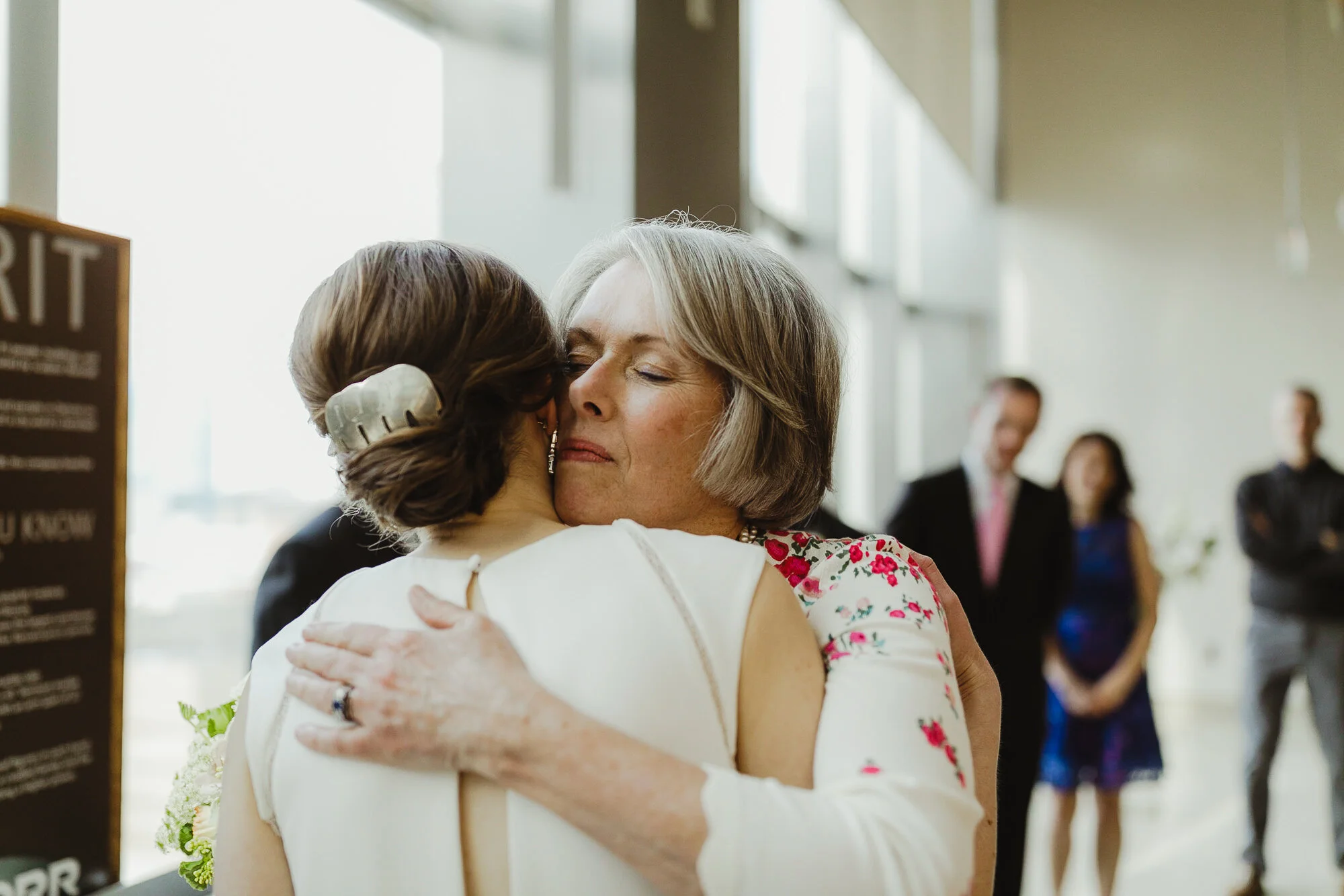 JillDeVriesPhotography-CityHallWedding-36.jpg