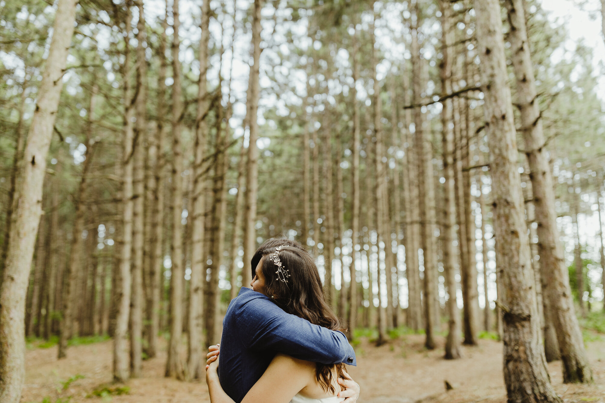 JillDeVriesPhotography-CovidBackyardWedding-26.jpg