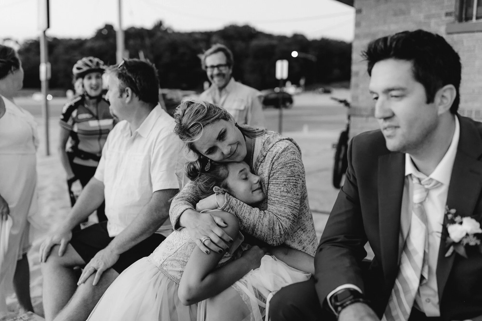 JillDeVriesPhotography-CovidBackyardWedding-96.jpg