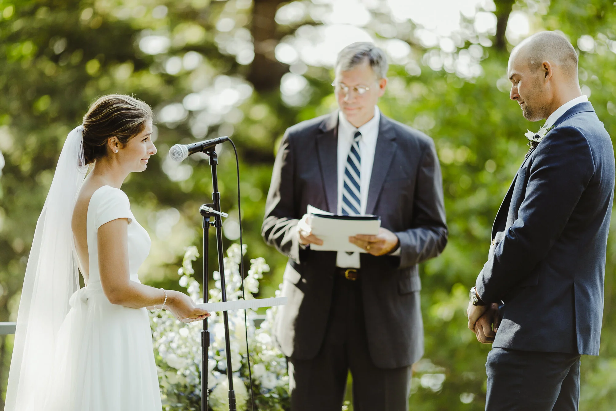 JillDeVries-LakeMichiganWedding-49.jpg
