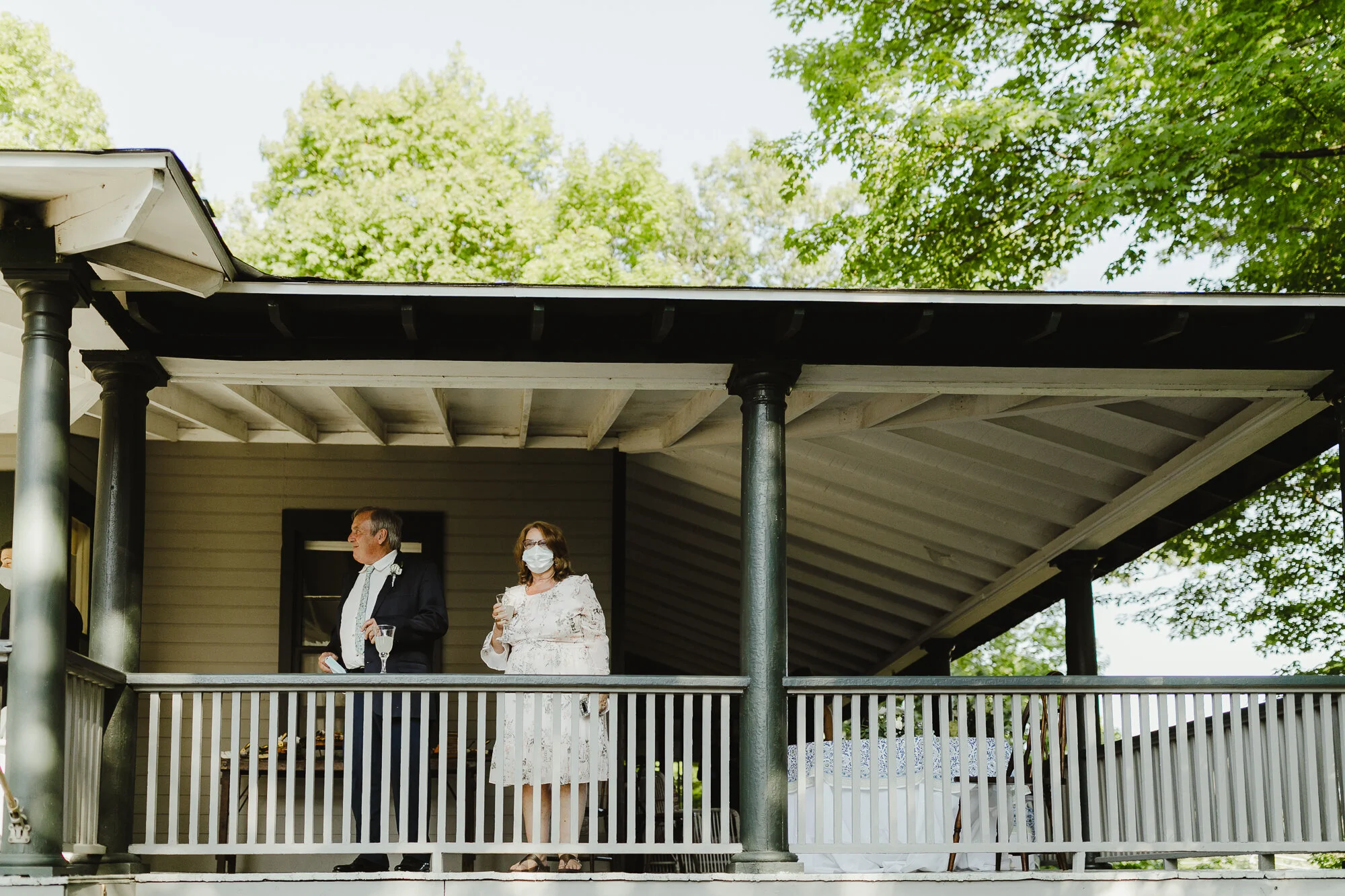 JillDeVries-LakeMichiganWedding-55.jpg