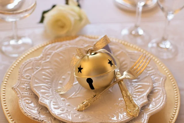 christmas-table-3011501_640.jpg