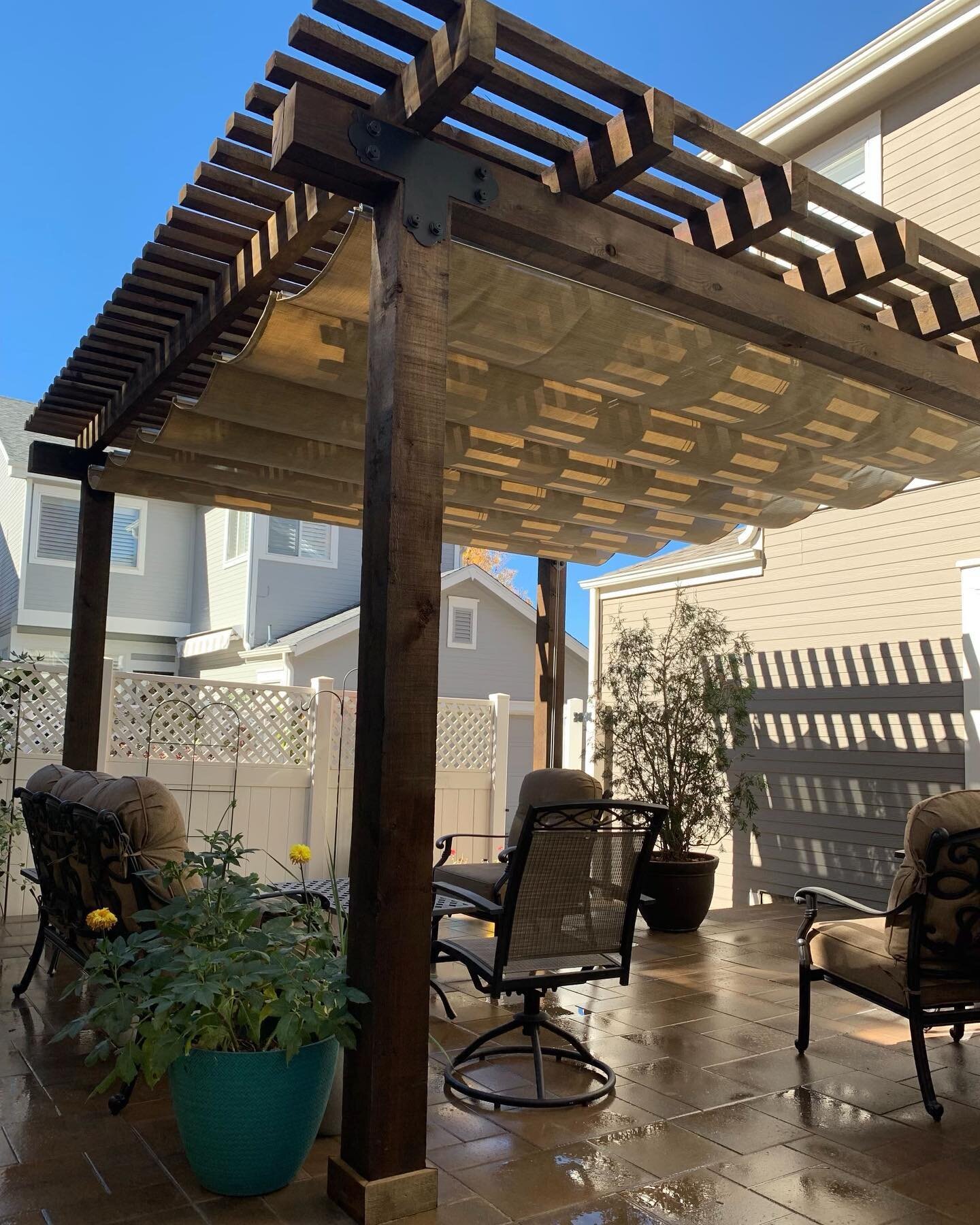 PSA: your home will look even better with a custom pergola! 🏡💯

Our crews stay busy building these bad boys year round + we can tell you confidently that a costum pergola instantly elevates your space!

Call us today to book your free discovery cal