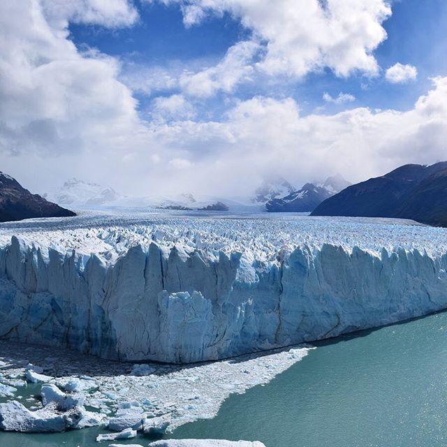 💎 | Perito Moreno Glacier | Patagonia 
Perito Moreno is one of the only glaciers in the world that is growing instead of shrinking 
#ElCalafate #Patagonia #LosGlaciaresNationalPark #Argentina #SouthAmerica #Glacier #Titanic