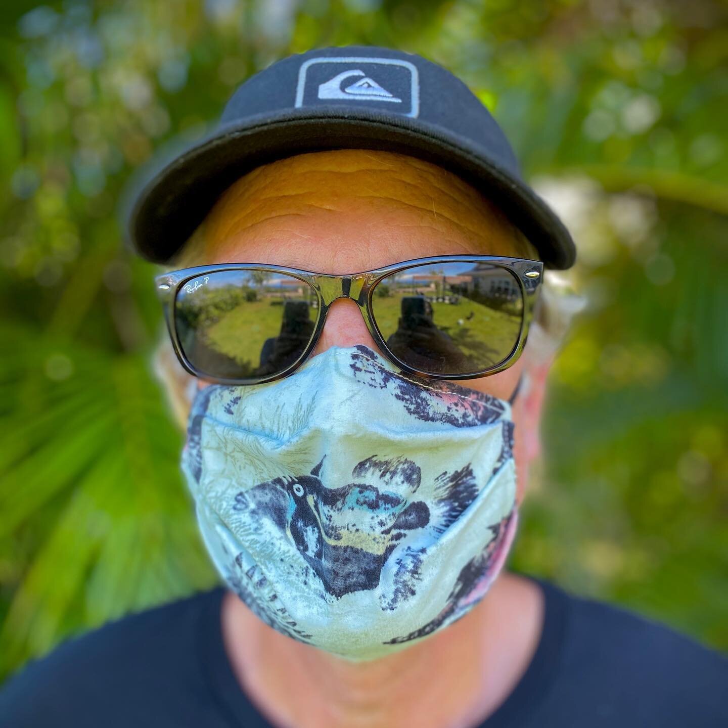 Can you say Humuhumunukunukuapua&rsquo;a three times fast?  Message me to get one for your Honey.
#masks #facemasksforsale #facemasks #madewithaloha  #covid19 #madeonthebigisland #wearmask #staysafe #stayhealthy #konahawaii #konahawaii #madewithlove