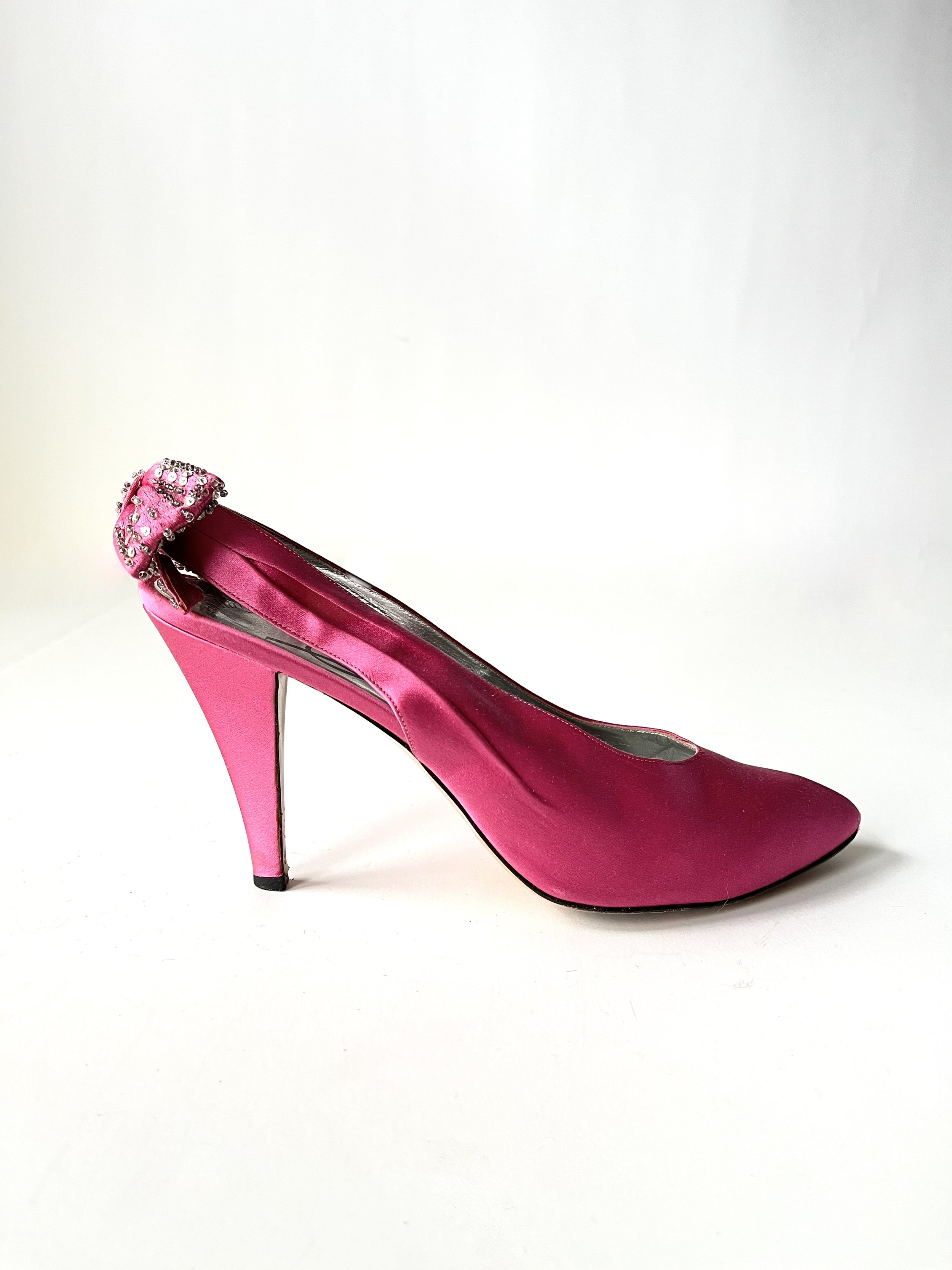 Women's Yves Saint Laurent Hot Pink sling back shoes — GOODS and PROVISIONS