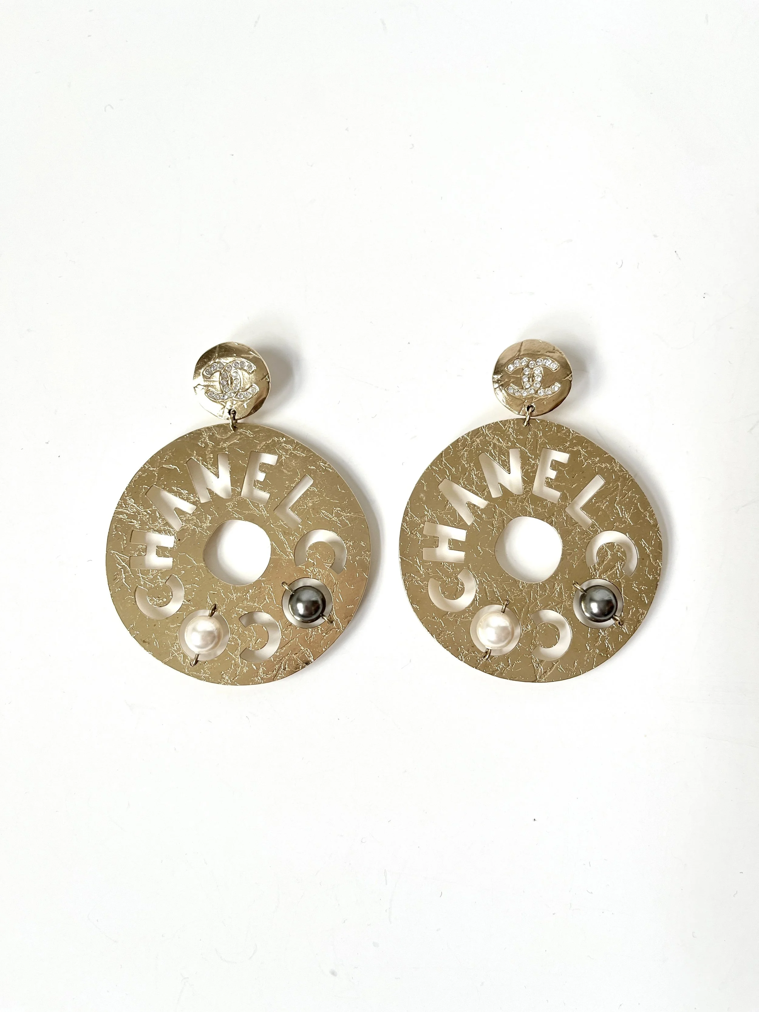 2019 Coco Chanel Crystal and Pearl Cutout Papyrus Earrings