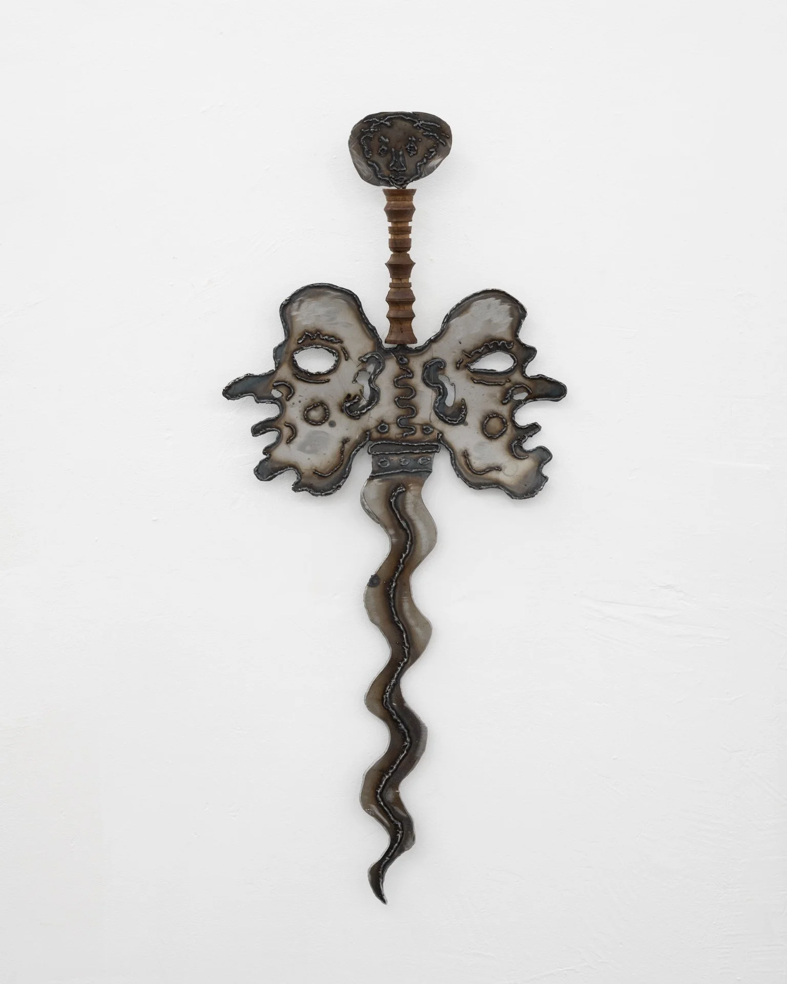  Plus-de-Sauce, 2026, welded line drawing on steel with linseed oil finish and wood,  96 x 42 cm 