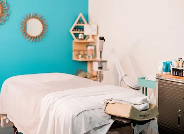 Nikki Trexler MACSL Therapist LE, MT (949) 369-1029