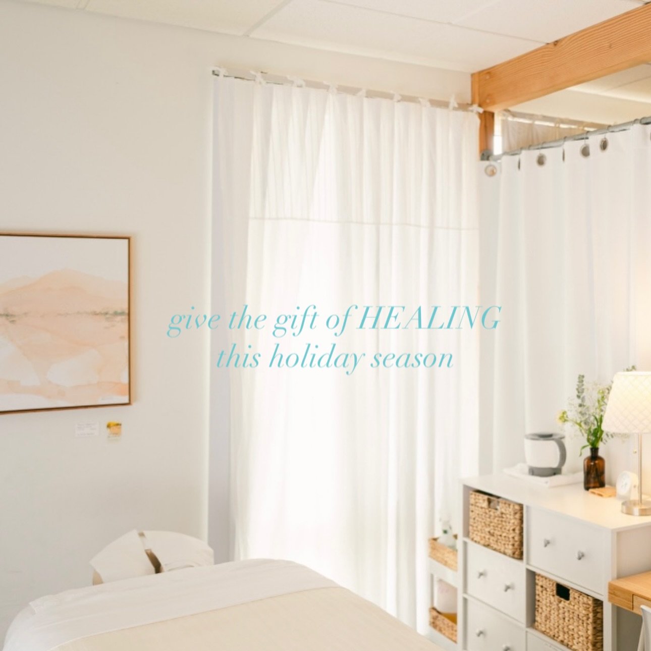 The holiday season is here, and there&rsquo;s truly no better gift than the gift of wellness. 🎁✨
From our Near Infrared Sauna and Infrared Lymphatic Facials to dry brushing, personalized sessions with our incredible therapists, and even those wildly