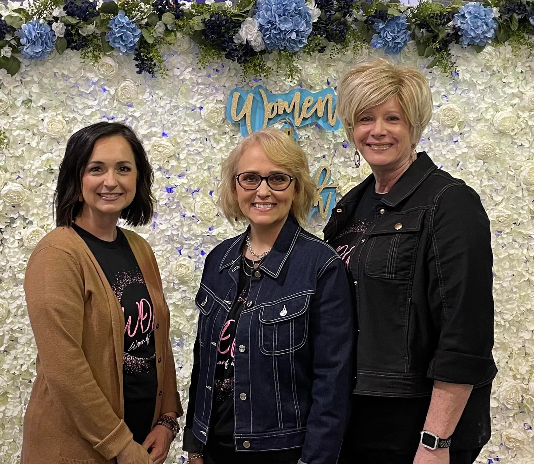 WOW - Women of Worth Conference 💝🙌🏽🔥🤩

Pastors Kimberley Bailey Neff and Kristin Musgrave make ministering today. 

What a blessing!!!!